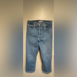 Womens levis jeans
